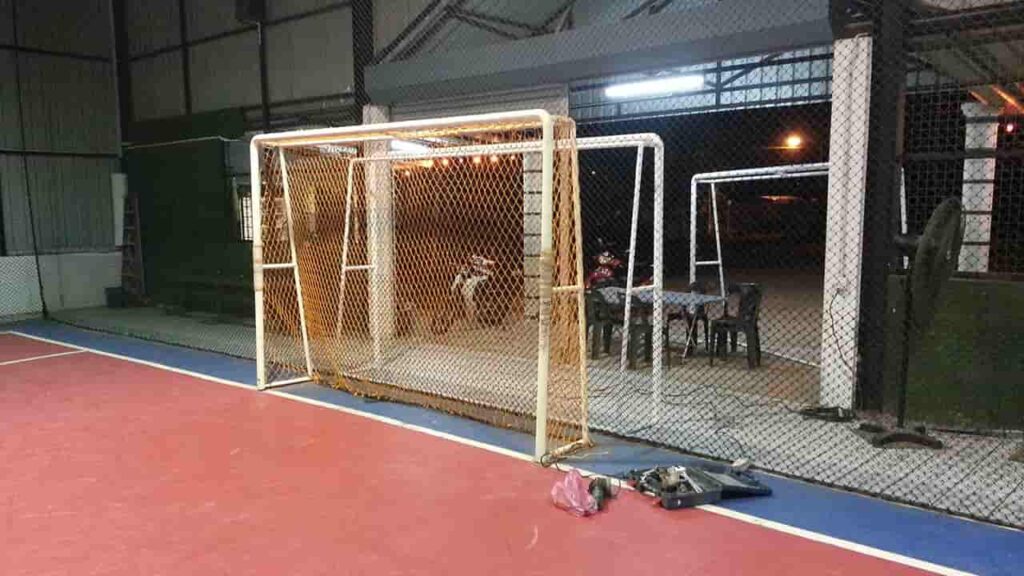 ketentuan fifa mengenai tiang gol futsal